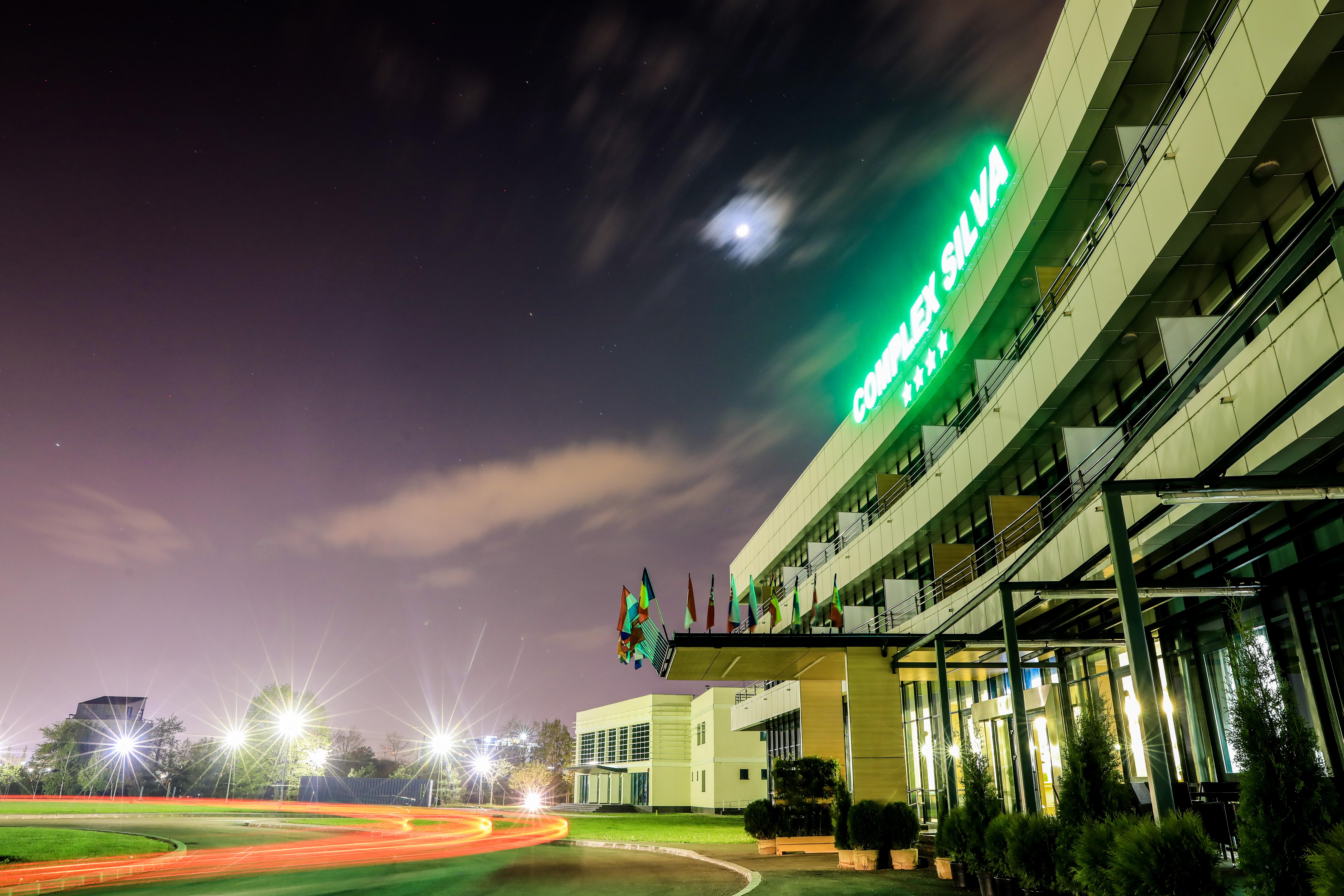 Complex Silva Hotel Bucureşti Ngoại thất bức ảnh